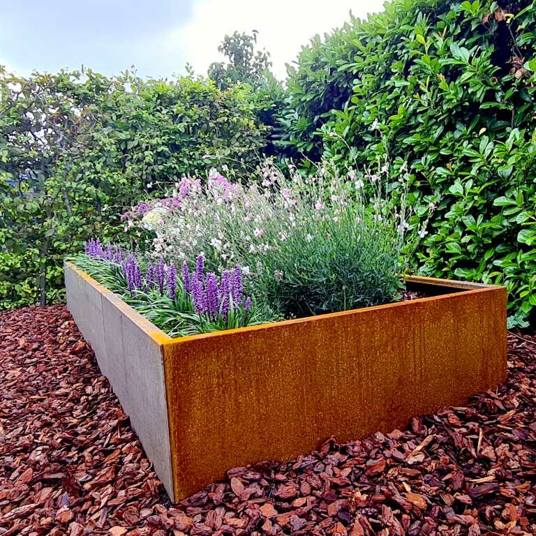 Floreira em aço corten Texas xxl 300 x 120 cm