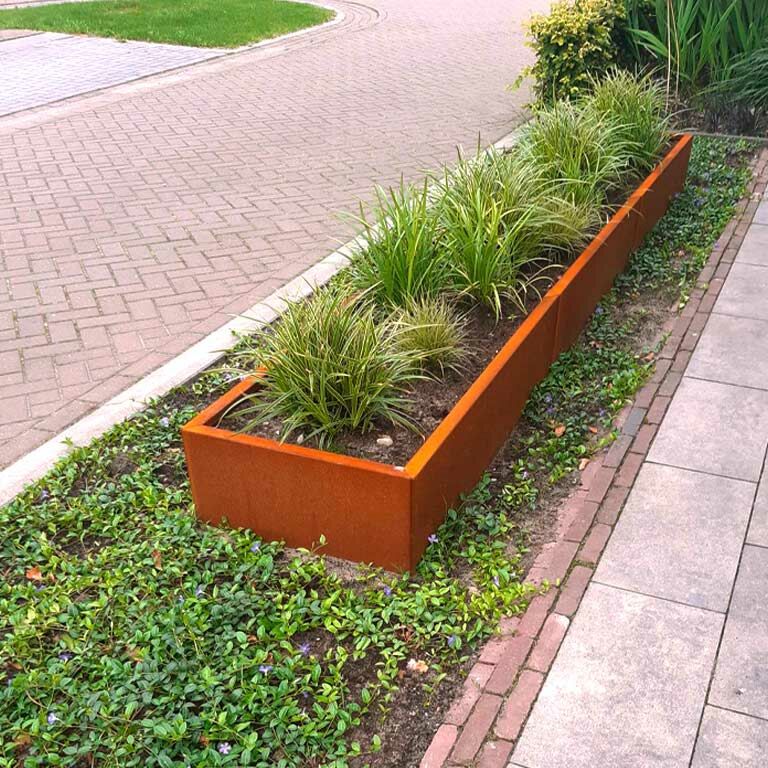 Floreira em aço corten Texas xxl 360 x 60 cm
