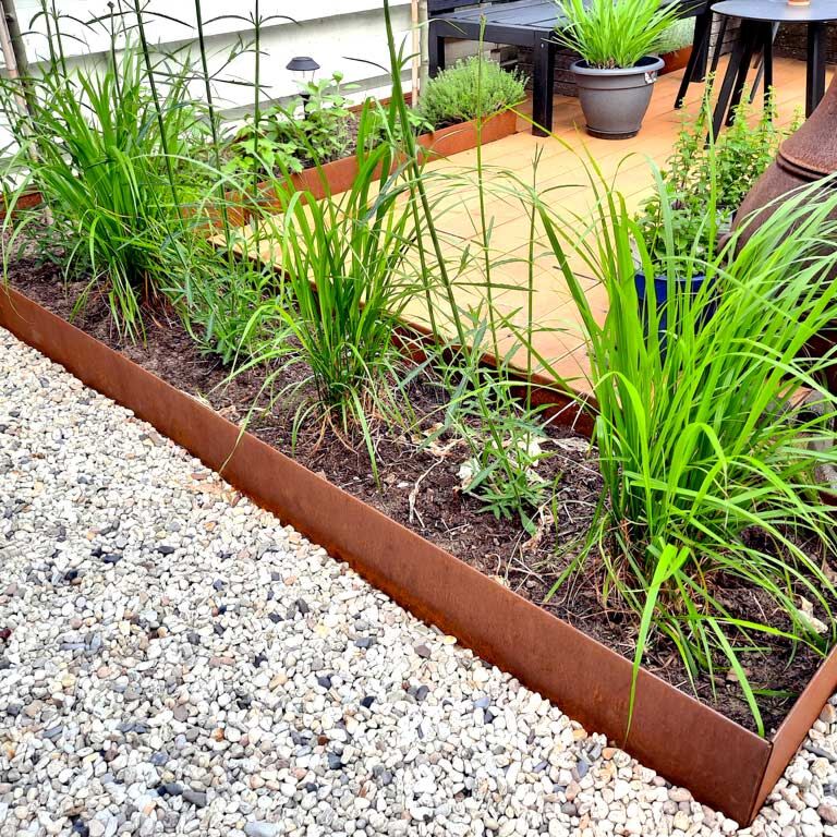 Bordadura em aço corten - Achatada - Altura 23 cm - 240 cm