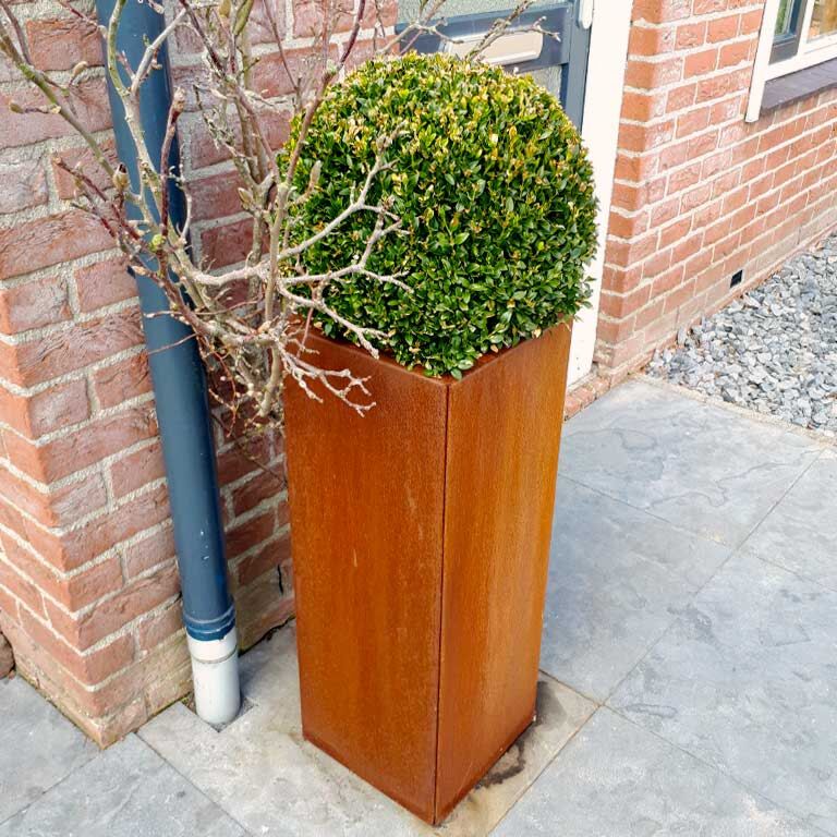 Floreira em aço corten Miami 30 x 30 cm