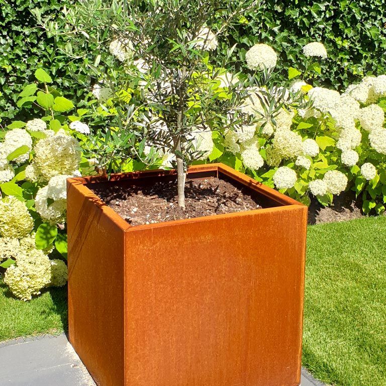 Floreira em aço corten Miami 70 x 70 cm
