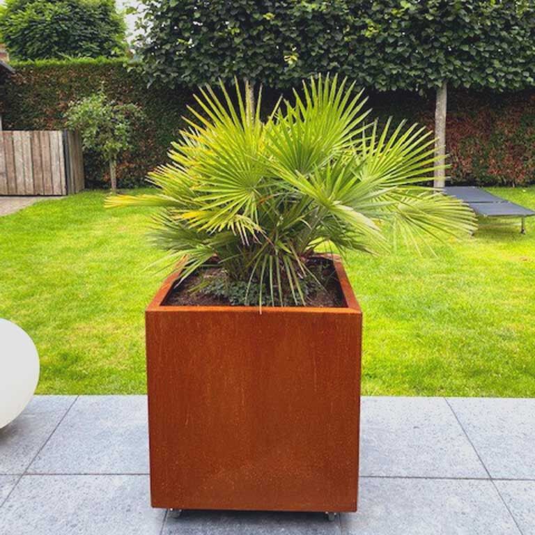 Floreira em aço corten Miami 70 x 70 cm
