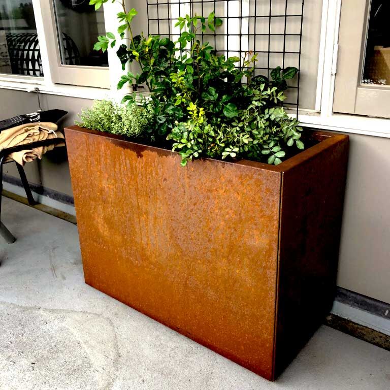 Floreira em aço corten Texas 40 x 80 cm