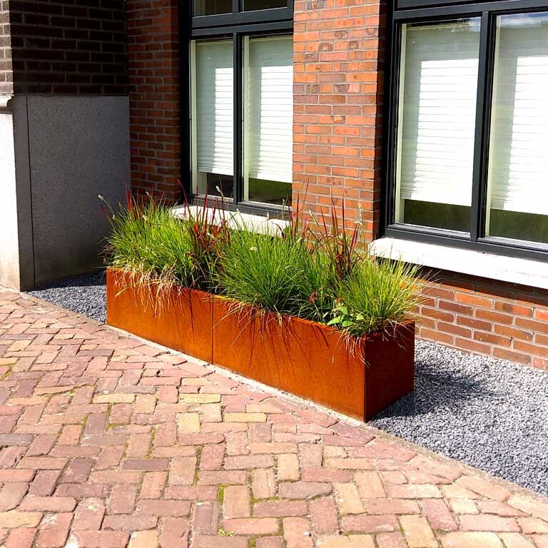 Floreira em aço corten Texas xxl 200 x 40 cm