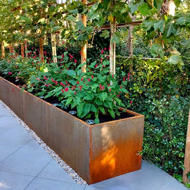 Floreira em aço corten Texas xxl 500 x 30 cm